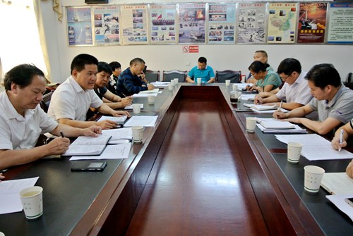 座谈会会场.jpg