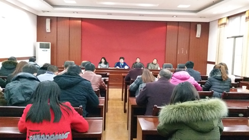 市委老干部局集中学习市纪委五次全会精神现场图片.jpg