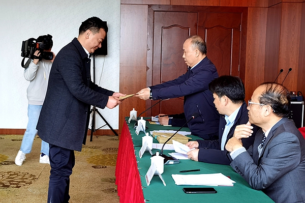 微信图片_20210409140537_副本_副本.jpg
